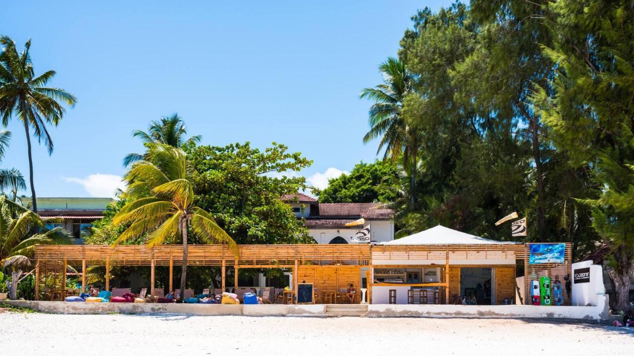 Paje By Night Bungalows Buitenkant foto